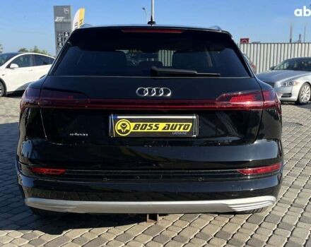 Ауди E-Tron, объемом двигателя 0 л и пробегом 64 тыс. км за 33990 $, фото 5 на Automoto.ua