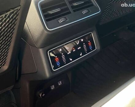 Ауди E-Tron, объемом двигателя 0 л и пробегом 66 тыс. км за 32900 $, фото 24 на Automoto.ua