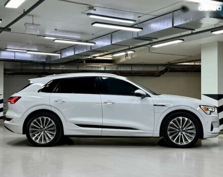Ауді E-Tron, об'ємом двигуна 0 л та пробігом 36 тис. км за 37000 $, фото 25 на Automoto.ua