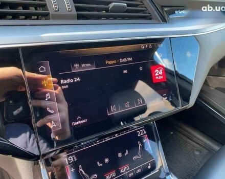 Ауди E-Tron, объемом двигателя 0 л и пробегом 81 тыс. км за 34950 $, фото 18 на Automoto.ua