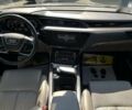 Ауди E-Tron, объемом двигателя 0 л и пробегом 174 тыс. км за 29200 $, фото 8 на Automoto.ua