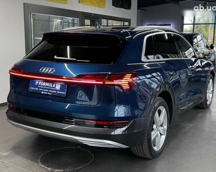 Ауди E-Tron, объемом двигателя 0 л и пробегом 299 тыс. км за 23990 $, фото 21 на Automoto.ua
