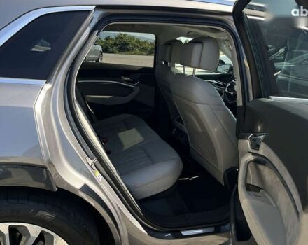 Ауди E-Tron, объемом двигателя 0 л и пробегом 174 тыс. км за 29200 $, фото 12 на Automoto.ua