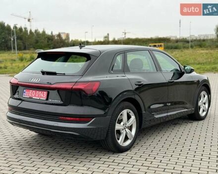 Ауді E-Tron, об'ємом двигуна 0 л та пробігом 133 тис. км за 25450 $, фото 8 на Automoto.ua