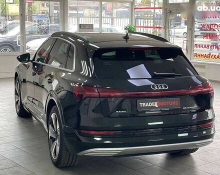 Ауди E-Tron, объемом двигателя 0 л и пробегом 135 тыс. км за 34490 $, фото 6 на Automoto.ua