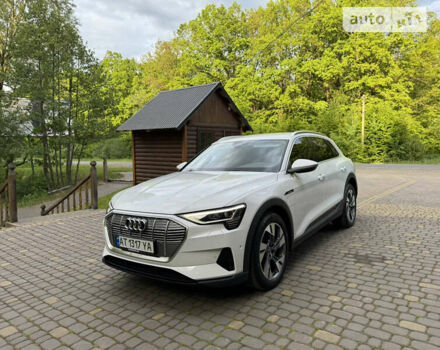 Ауді E-Tron, об'ємом двигуна 0 л та пробігом 62 тис. км за 32700 $, фото 14 на Automoto.ua