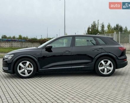 Ауді E-Tron, об'ємом двигуна 0 л та пробігом 133 тис. км за 25450 $, фото 6 на Automoto.ua