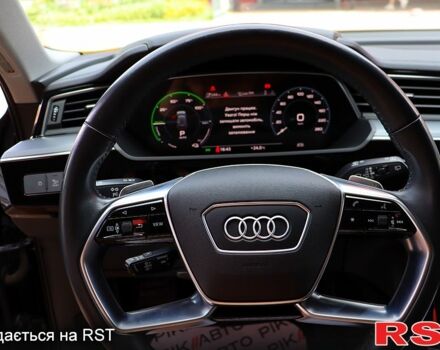 Ауди E-Tron, объемом двигателя 0.3 л и пробегом 86 тыс. км за 29800 $, фото 3 на Automoto.ua