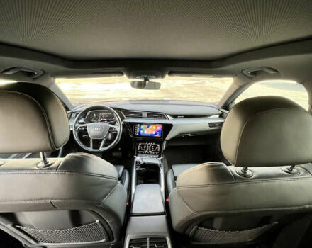 Ауди E-Tron, объемом двигателя 0 л и пробегом 67 тыс. км за 34999 $, фото 40 на Automoto.ua