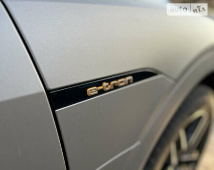 Ауді E-Tron, об'ємом двигуна 0 л та пробігом 129 тис. км за 43500 $, фото 16 на Automoto.ua