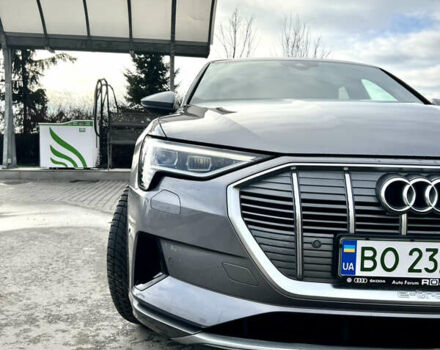 Ауди E-Tron, объемом двигателя 0 л и пробегом 67 тыс. км за 34999 $, фото 16 на Automoto.ua