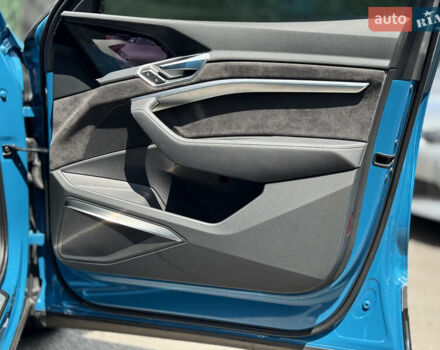 Ауди E-Tron, объемом двигателя 0 л и пробегом 33 тыс. км за 46000 $, фото 28 на Automoto.ua