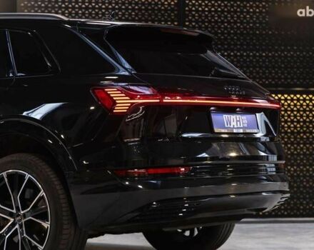 Ауди E-Tron, объемом двигателя 0 л и пробегом 133 тыс. км за 28200 $, фото 11 на Automoto.ua