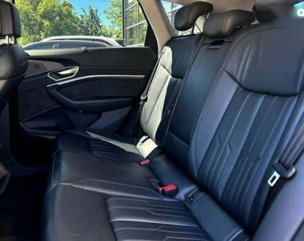 Ауді E-Tron, об'ємом двигуна 0 л та пробігом 91 тис. км за 32700 $, фото 23 на Automoto.ua