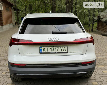Ауди E-Tron, объемом двигателя 0 л и пробегом 62 тыс. км за 25300 $, фото 24 на Automoto.ua