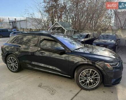 Ауді E-Tron, об'ємом двигуна 0 л та пробігом 42 тис. км за 30500 $, фото 5 на Automoto.ua