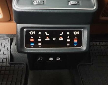 Ауди E-Tron, объемом двигателя 0 л и пробегом 15 тыс. км за 47200 $, фото 43 на Automoto.ua