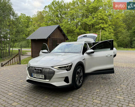 Ауди E-Tron, объемом двигателя 0 л и пробегом 62 тыс. км за 25300 $, фото 83 на Automoto.ua
