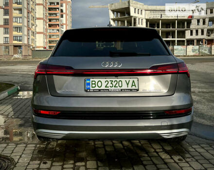 Ауди E-Tron, объемом двигателя 0 л и пробегом 67 тыс. км за 34999 $, фото 26 на Automoto.ua