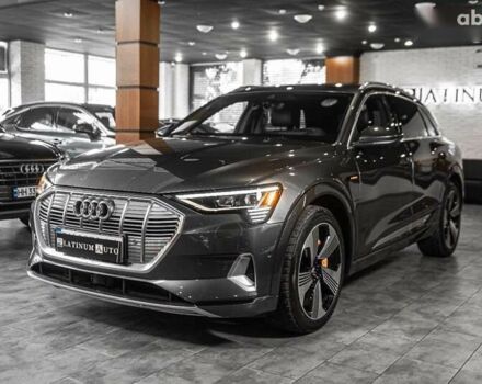 Ауді E-Tron, об'ємом двигуна 0 л та пробігом 61 тис. км за 39900 $, фото 10 на Automoto.ua