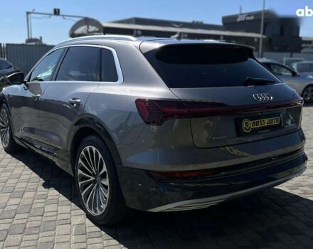 Ауди E-Tron, объемом двигателя 0 л и пробегом 165 тыс. км за 29800 $, фото 4 на Automoto.ua