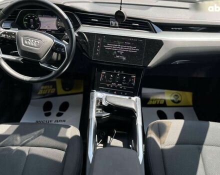 Ауди E-Tron, объемом двигателя 0 л и пробегом 115 тыс. км за 26500 $, фото 8 на Automoto.ua