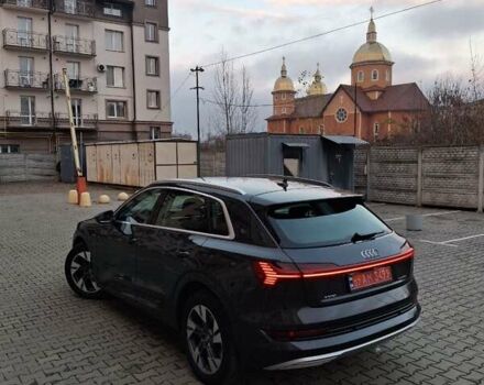 Ауді E-Tron 2020 у Ужгороді на Automoto.ua Ауді E-Tron, об'ємом двигуна 0 л та пробігом 61 тис. км за 27200 $, фото 11 на Automoto.ua