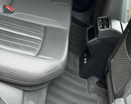 Ауди E-Tron, объемом двигателя 0 л и пробегом 95 тыс. км за 28750 $, фото 30 на Automoto.ua