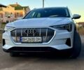 Ауди E-Tron, объемом двигателя 0 л и пробегом 40 тыс. км за 33000 $, фото 4 на Automoto.ua