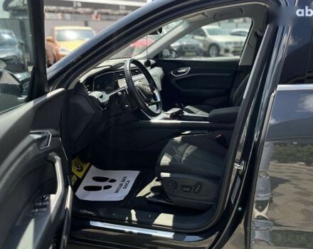 Ауди E-Tron, объемом двигателя 0 л и пробегом 115 тыс. км за 26500 $, фото 13 на Automoto.ua