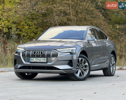 Ауди E-Tron, объемом двигателя 0 л и пробегом 81 тыс. км за 34999 $, фото 5 на Automoto.ua