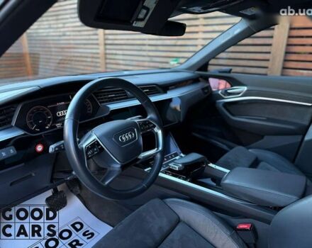Ауди E-Tron, объемом двигателя 0 л и пробегом 43 тыс. км за 34000 $, фото 15 на Automoto.ua