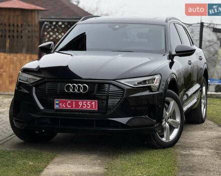 Ауди E-Tron, объемом двигателя 0 л и пробегом 95 тыс. км за 28750 $, фото 7 на Automoto.ua