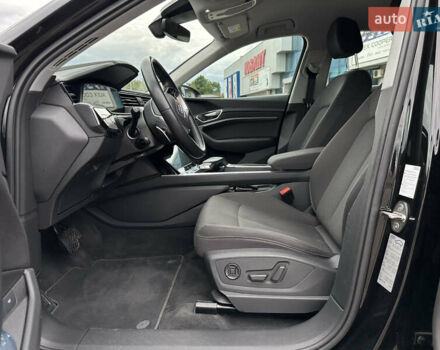 Ауди E-Tron, объемом двигателя 0 л и пробегом 113 тыс. км за 26000 $, фото 22 на Automoto.ua