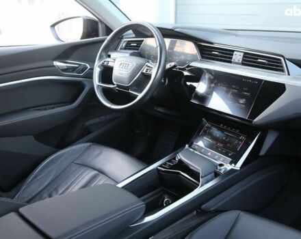 Ауди E-Tron, объемом двигателя 0 л и пробегом 117 тыс. км за 36800 $, фото 12 на Automoto.ua
