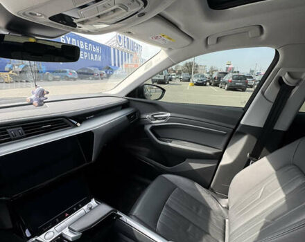 Ауди E-Tron, объемом двигателя 0 л и пробегом 144 тыс. км за 25000 $, фото 26 на Automoto.ua