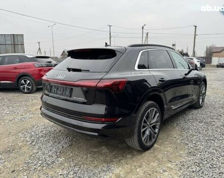 Ауди E-Tron, объемом двигателя 0 л и пробегом 73 тыс. км за 38900 $, фото 10 на Automoto.ua
