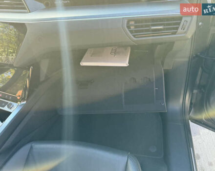 Ауди E-Tron, объемом двигателя 0 л и пробегом 80 тыс. км за 27999 $, фото 22 на Automoto.ua