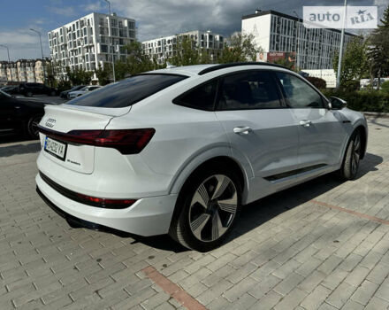 Ауди E-Tron, объемом двигателя 0 л и пробегом 39 тыс. км за 49999 $, фото 1 на Automoto.ua