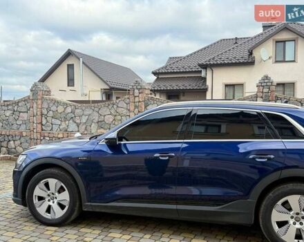 Ауди E-Tron, объемом двигателя 0 л и пробегом 147 тыс. км за 25900 $, фото 6 на Automoto.ua