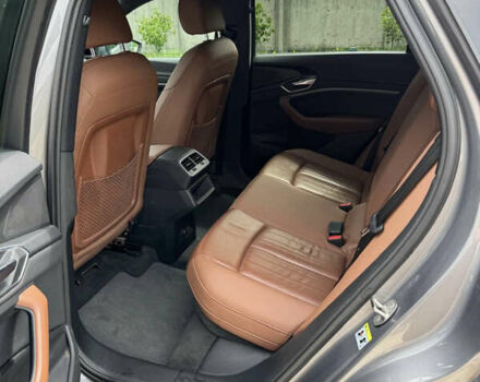 Ауді E-Tron, об'ємом двигуна 0 л та пробігом 198 тис. км за 21600 $, фото 2 на Automoto.ua