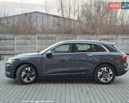 Ауді E-Tron 2020 у Ужгороді на Automoto.ua Ауді E-Tron, об'ємом двигуна 0 л та пробігом 61 тис. км за 27200 $, фото 12 на Automoto.ua