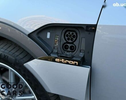 Ауди E-Tron, объемом двигателя 0 л и пробегом 43 тыс. км за 34000 $, фото 10 на Automoto.ua
