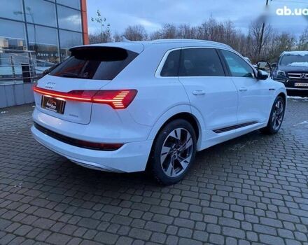 Ауді E-Tron, об'ємом двигуна 0 л та пробігом 55 тис. км за 29400 $, фото 5 на Automoto.ua