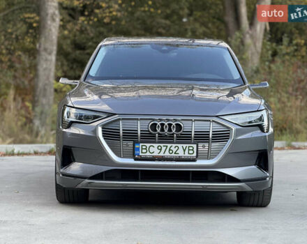 Ауди E-Tron, объемом двигателя 0 л и пробегом 81 тыс. км за 34999 $, фото 9 на Automoto.ua