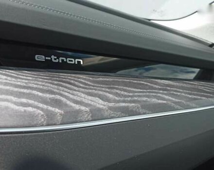 Ауді E-Tron, об'ємом двигуна 0 л та пробігом 37 тис. км за 35800 $, фото 14 на Automoto.ua