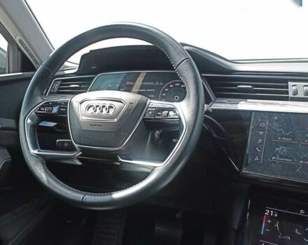 Ауді E-Tron, об'ємом двигуна 0 л та пробігом 37 тис. км за 35800 $, фото 12 на Automoto.ua