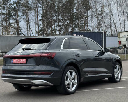 Ауди E-Tron, объемом двигателя 0 л и пробегом 144 тыс. км за 25000 $, фото 9 на Automoto.ua