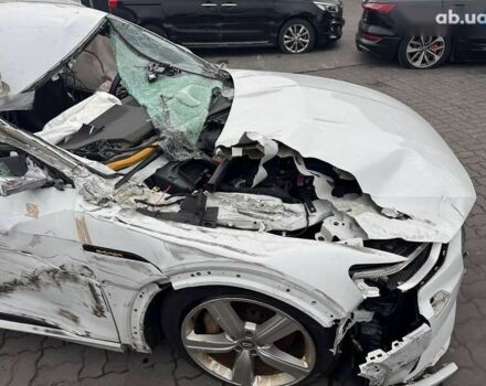 Ауди E-Tron, объемом двигателя 0 л и пробегом 40 тыс. км за 13200 $, фото 7 на Automoto.ua