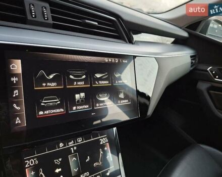 Ауді E-Tron 2020 у Ужгороді на Automoto.ua Ауді E-Tron, об'ємом двигуна 0 л та пробігом 61 тис. км за 27200 $, фото 42 на Automoto.ua